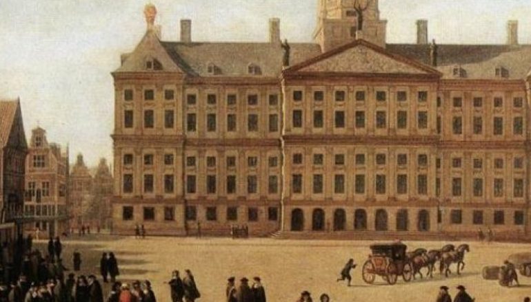 Amsterdam History Tours start at Dam Square