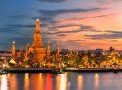 Top 9 Bangkok Romantic Things to Do For A Couple