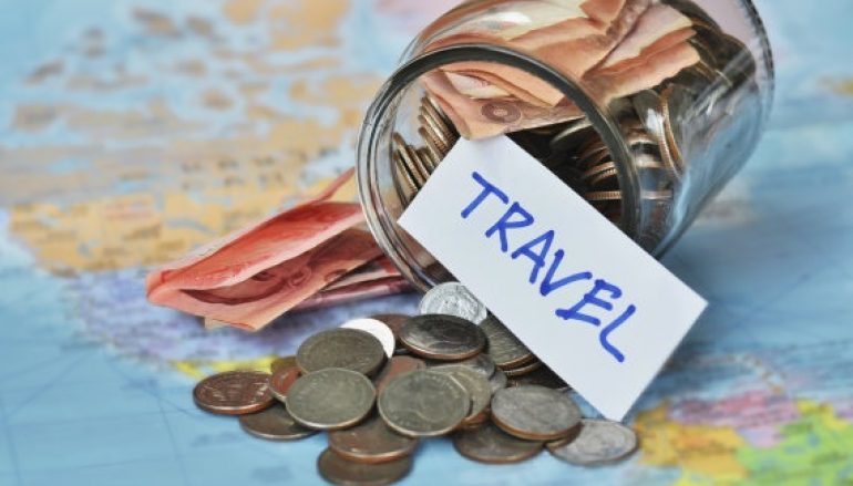 Money Saving Tips To Avoid Debt While You Travel