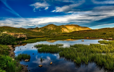 TOP FOUR MUST-VISIT SCENIC TOURIST ATTRACTIONS IN COLORADO