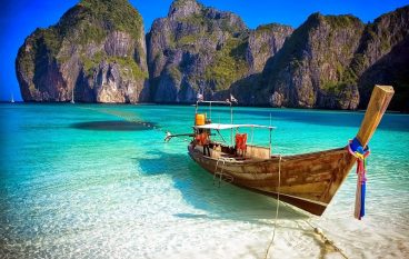 Phi Phi Island Tour: A Perfect Destination for Your Holidays
